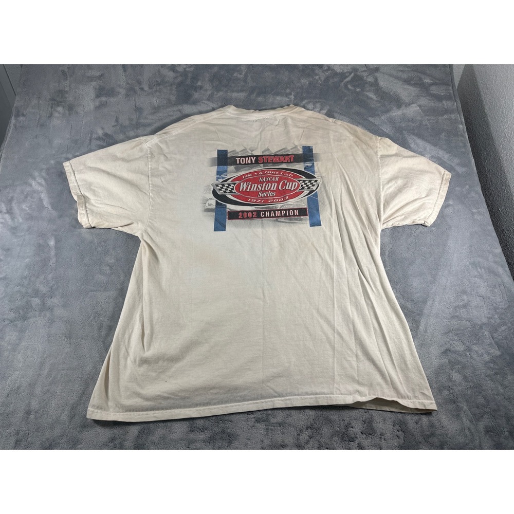 Chase Authentics NASCAR Winston Cup Tony Stewart 2002 Champion T-Shirt XL White